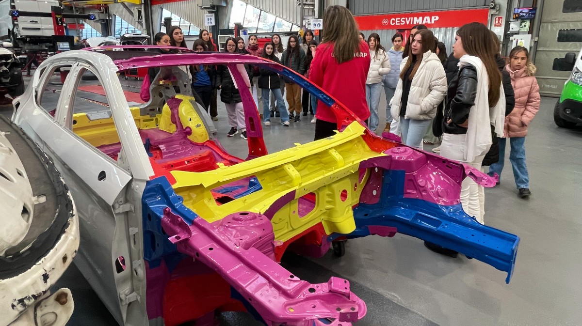 Las alumnas de STEM Talent Girl de Ávila descubren Cesvimap