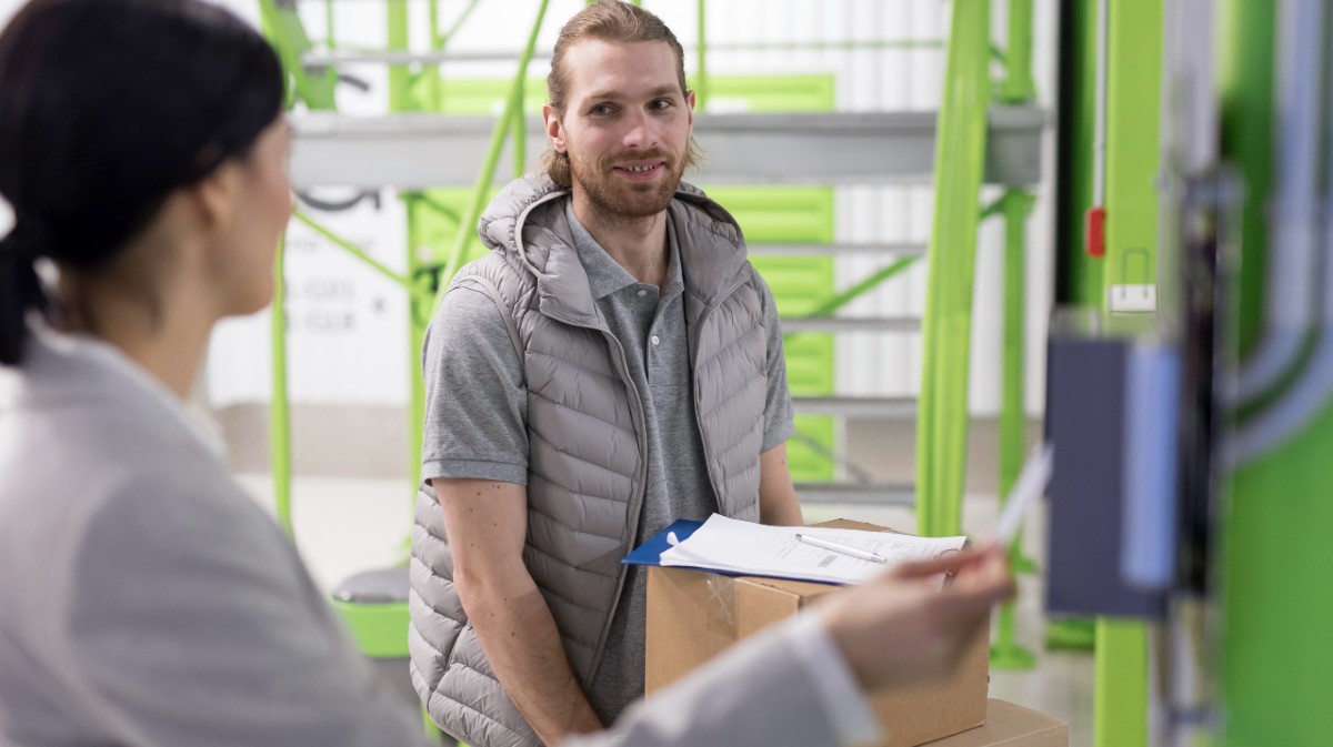 El sector servicios ha propiciado el aumento del paro en febrero.