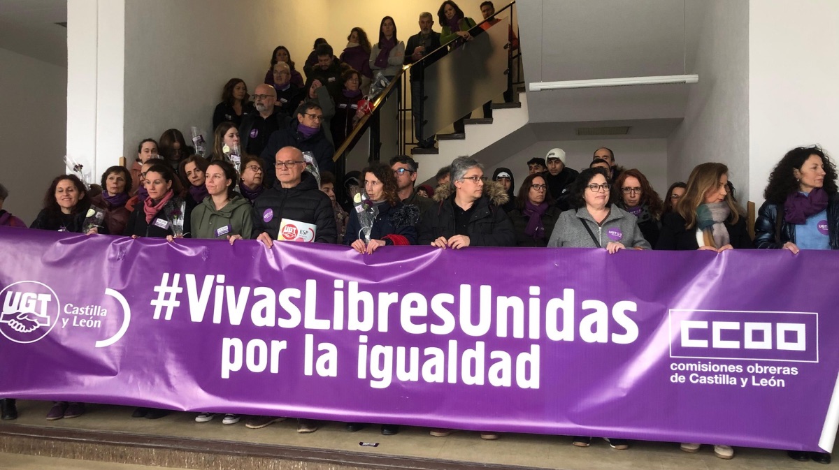 UGT y CCOO se concentran por el 8M