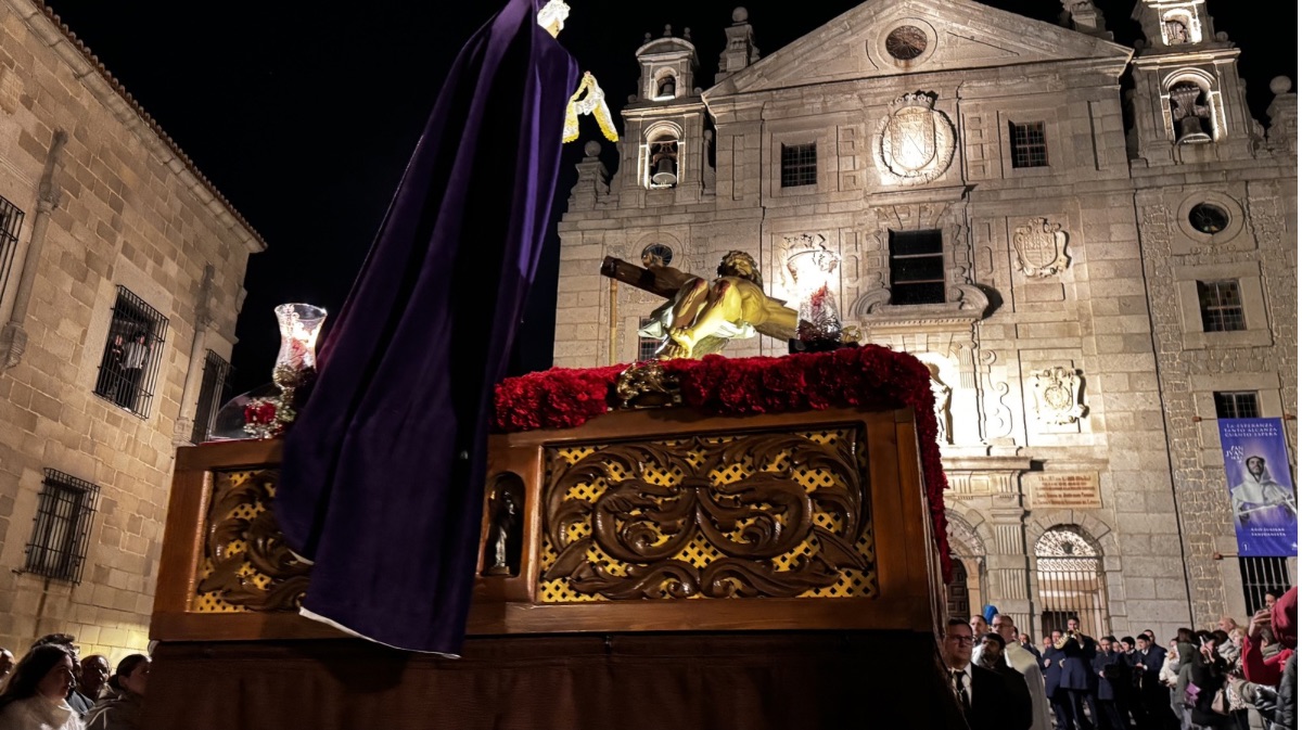 Procesi&oacute;n del V&iacute;a Matris