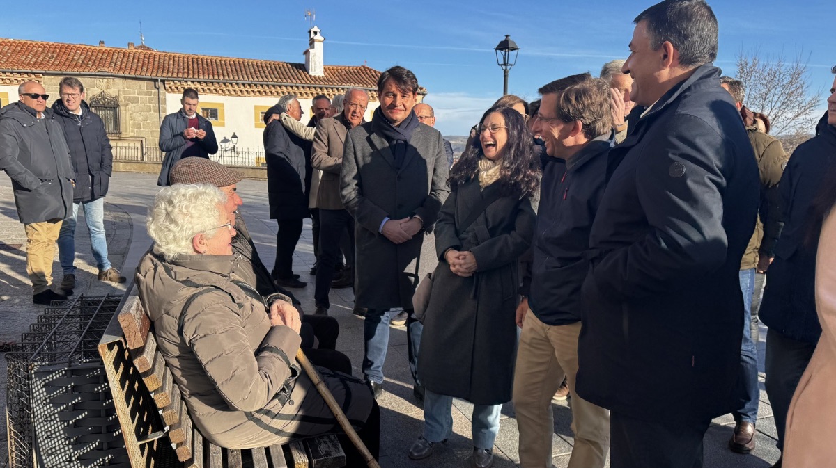 Jos&eacute; Luis Mart&iacute;nez-Almeida en &Aacute;vila