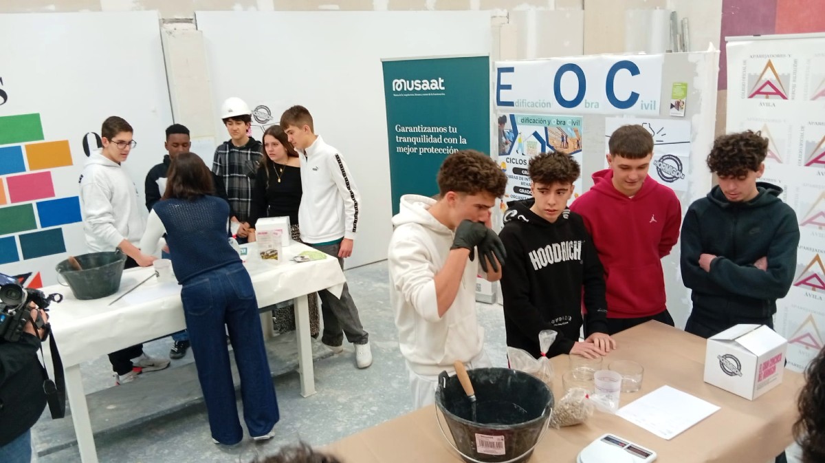 'Gran concurso del hormig&oacute;n' en el IES Vasco de la Zarza.