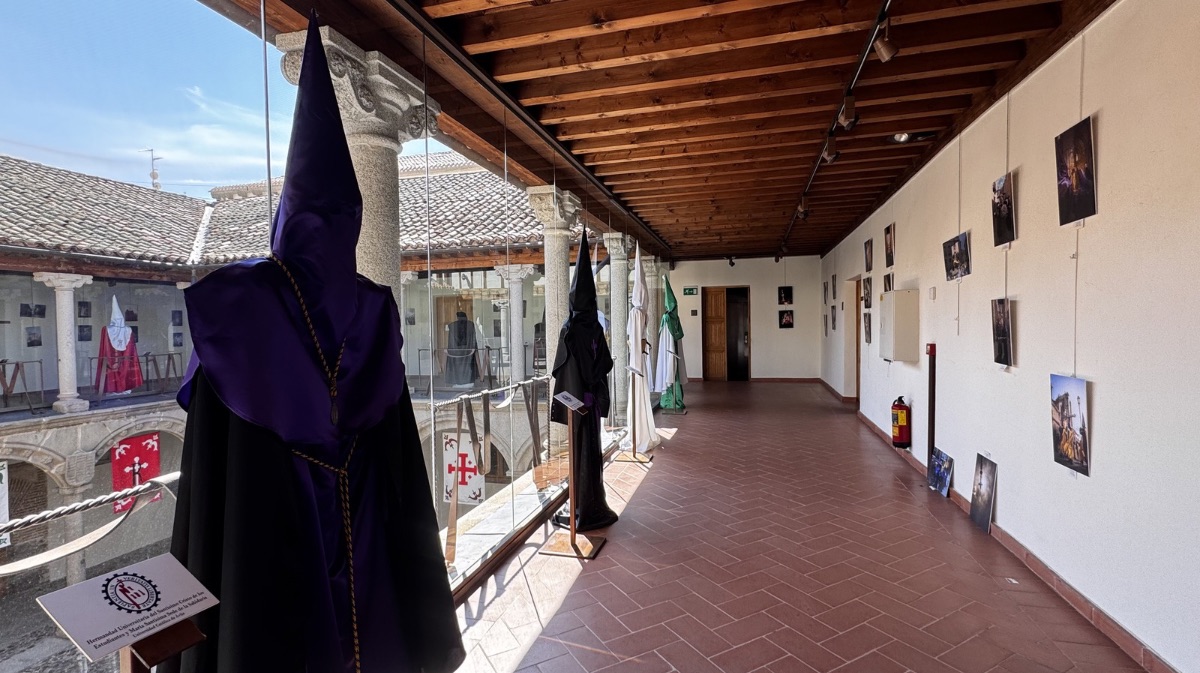 Exposici&oacute;n de Semana Santa en Los Verdugo