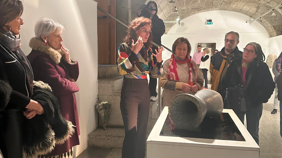 Exposici&oacute;n de Susana Botana en el palacio de los Serrano.