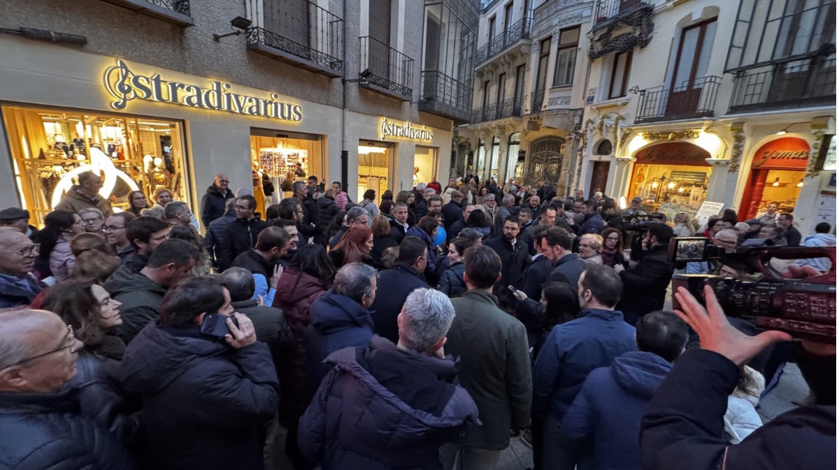 Isabel D&iacute;az Ayuso recorre el centro de la capital