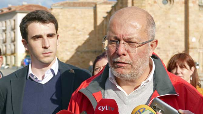 Manuel Hern&aacute;ndez, candidato al Congreso, y Manuel Igea, candidato a la Junta.