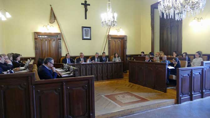 Pleno de abril en el Ayuntamiento de Ávila.