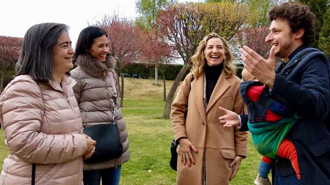 S&aacute;nchez-Reyes, Rodr&iacute;guez y Garc&iacute;a en su visita al parque de los patos.
