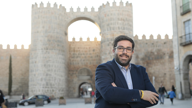 Jesús Manuel Sánchez Cabrera, candidato a la alcaldía de Por Ávila.