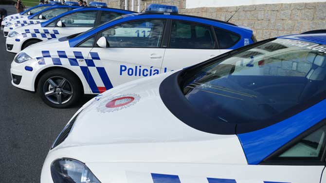 Vehículos de la Policía Local.