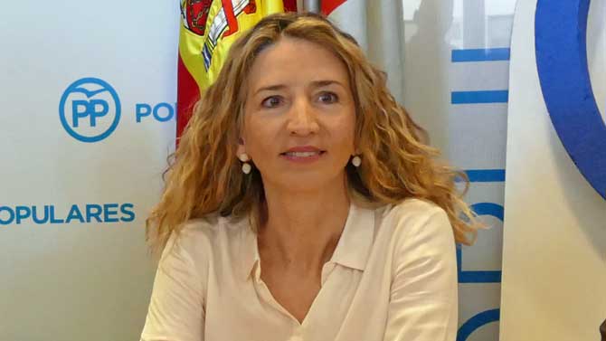 Alicia García.
