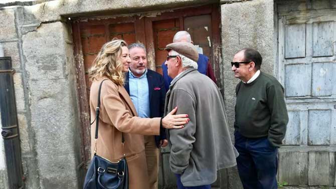 Alicia Garcia en la comarca Barco-Piedrah&iacute;ta.