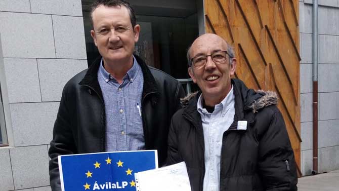 Ángel Zancajo y julio Huerta ante la Junta Electoral de Zona de Ávila.
