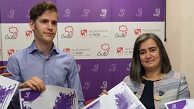 Miguel Encinar con Sánchez-Reyes en la presentación de una actividad cultural.