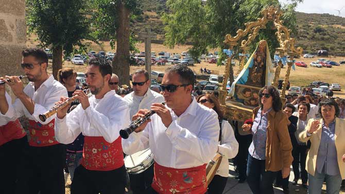Romería en la ermita de Las Fuentes.