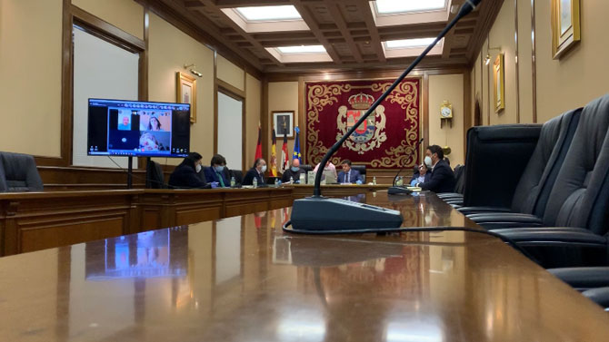 Pleno de abril en la Diputaci&oacute;n de &Aacute;vila.