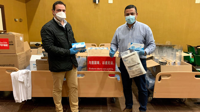 Donación de material de China recibido en la Diputación de Ávila.