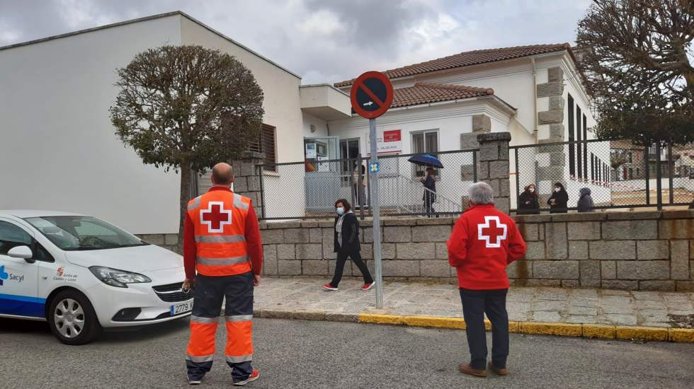 Cribado masivo en el colegio de Navalperal de Pinares.
