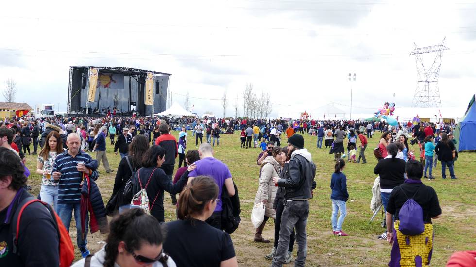 Imagen de archivo de la fiesta de Castilla y León en la campa de Villalar.