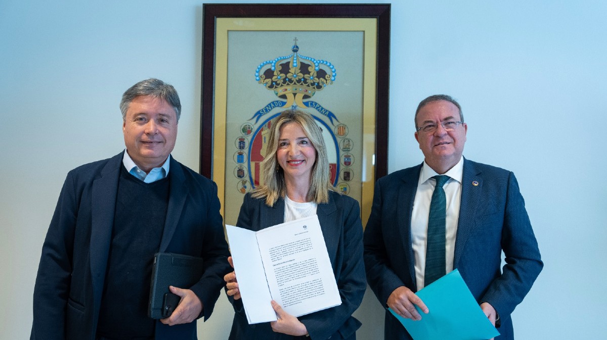 Alicia García registra en el Senado las propuestas de comparecientes del PP para la Comisión de Investigación sobre el caso Koldo.