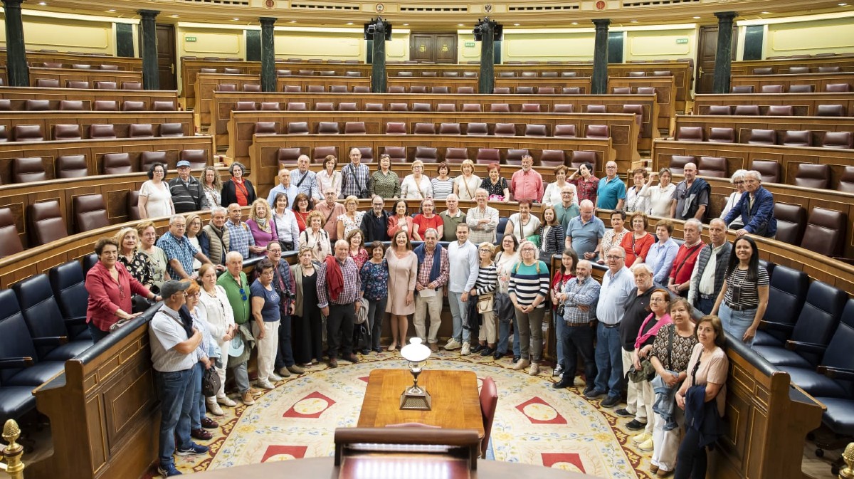 Francina Armengol recibe a la Unión de Jubilados y Pensionistas de UGT