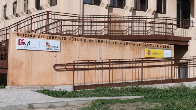 Oficina del Ecyl en &Aacute;vila.