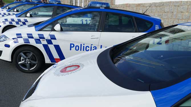 Efectivos de Polic&iacute;a Local.