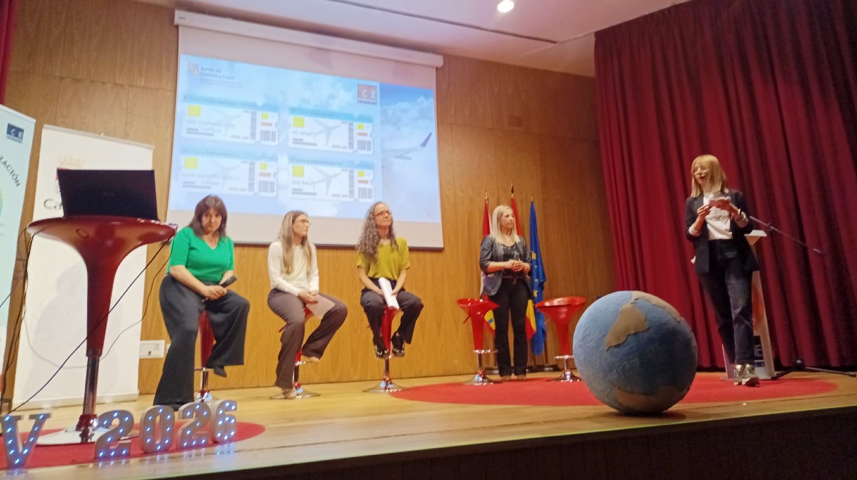 Encuentro sobre internacionalización educativa reúne a más de 80 docentes