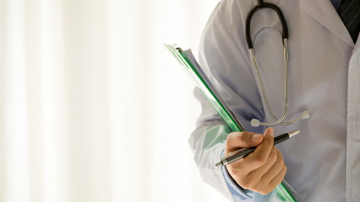 Imagen de archivo de un m&eacute;dico.