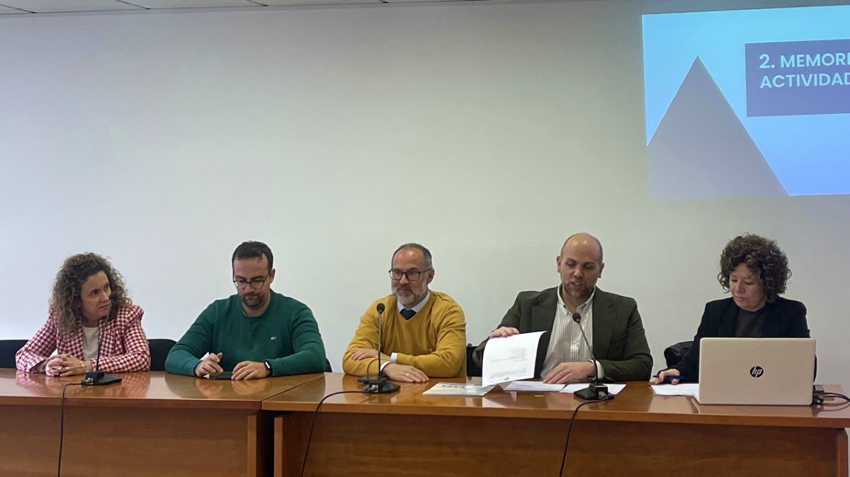 Asamblea general de CEOE &Aacute;vila.