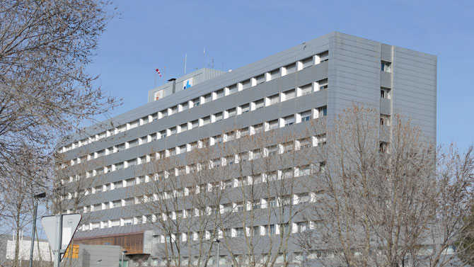 Firmas para exigir a la Junta la publicación del decreto de pago de sábados en Sanidad