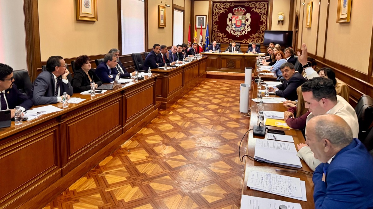 Vox se queda solo en su moci&oacute;n contra la regularizaci&oacute;n de inmigrantes