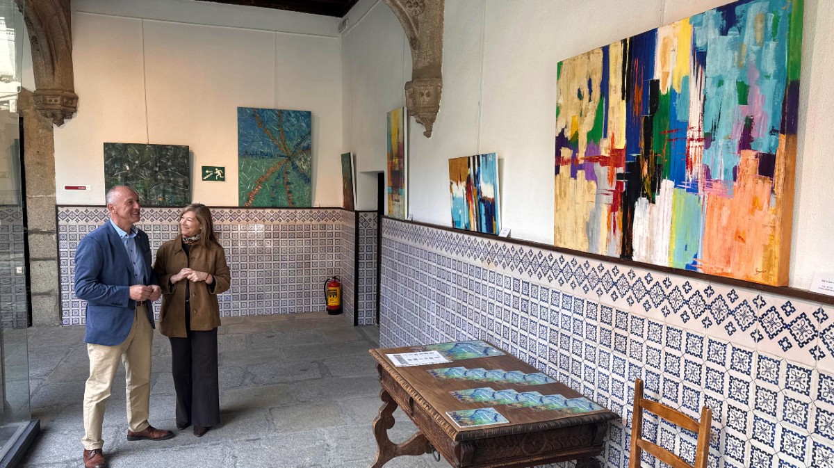 Exposici&oacute;n de Gloria P&eacute;rez Barroso en el Torre&oacute;n de los Guzmanes.