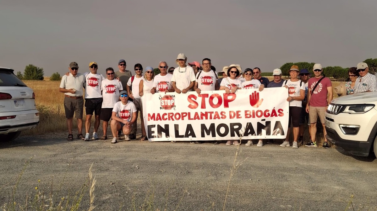 Protesta en La Mora&ntilde;a contra las plantas de biometano en 2025.