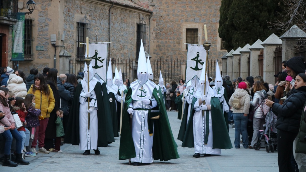 Procesi&oacute;n de la Esperanza el Lunes Santo.