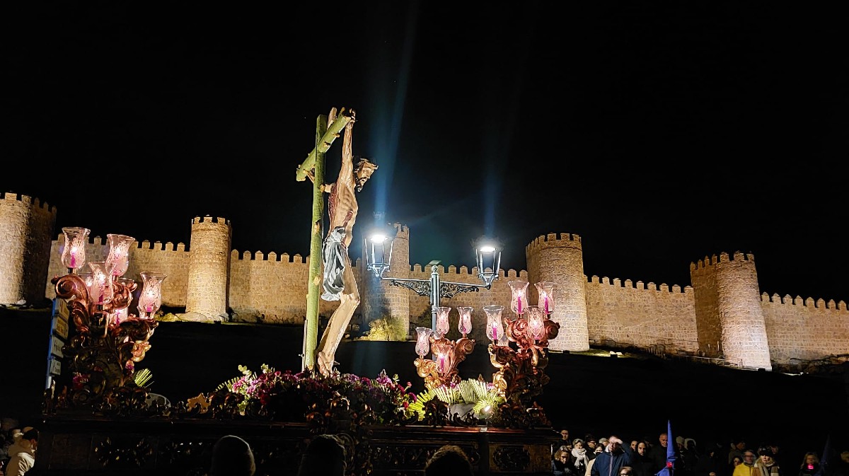 VÍDEO | Al alba, el silencio se hace oración