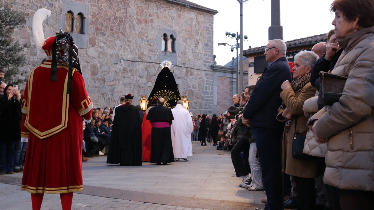 Procesi&oacute;n del Santo Entierro