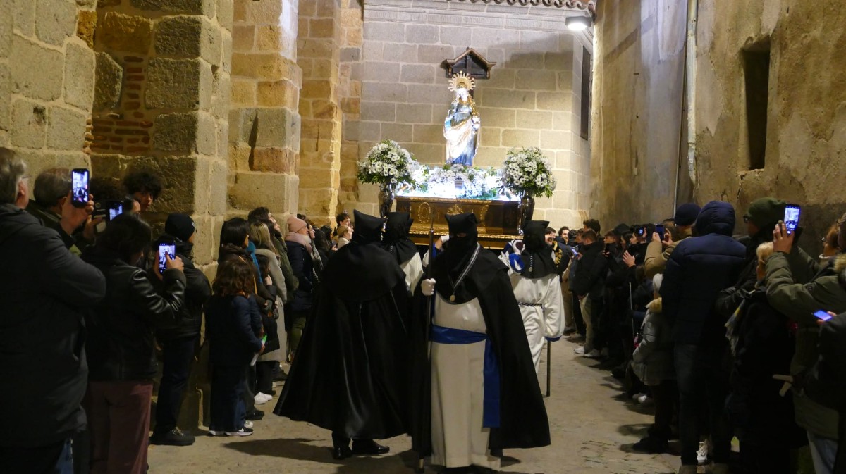 Procesi&oacute;n del Miserere.