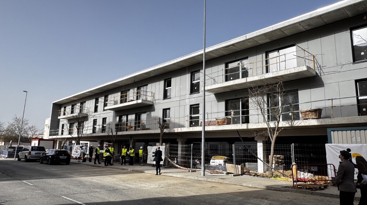 Terraza, dos habitaciones y alquiler asequible: oferta de vivienda para j&oacute;venes