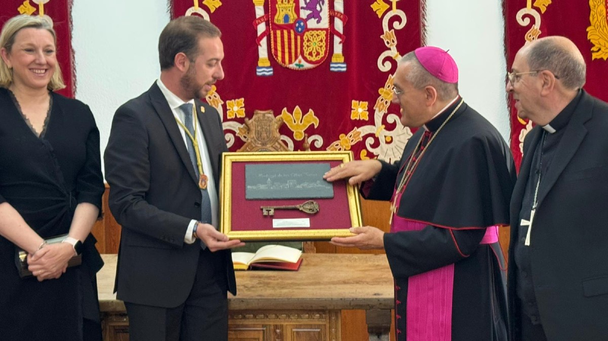 Conmemoraci&oacute;n del 575 aniversario de la reina Isabel en Madrigal de las Altas Torres.