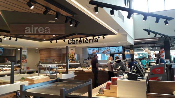 Remodeladas las áreas de servicio de la AP-6.