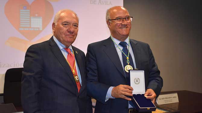 Reconocimiento a la Comisión Deontológica del Colegio de Enfermería de Ávila.