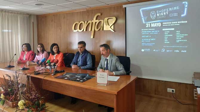 Presentación de la Shopening Night en Confae.