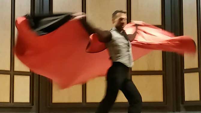 Espect&aacute;culo de Javier del Real para Afmavi.