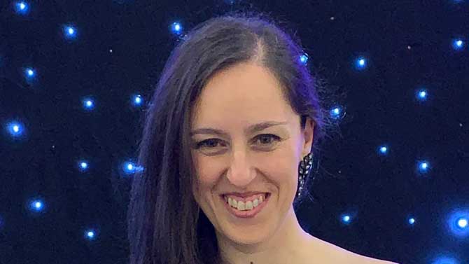 Elena Mora, Premio a la Mujer Ingeniera Ferroviaria Europea.