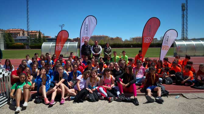 Pruebas de atletismo de los Juegos Escolares.