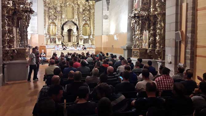 Asamblea de trabajadores de Nissan.