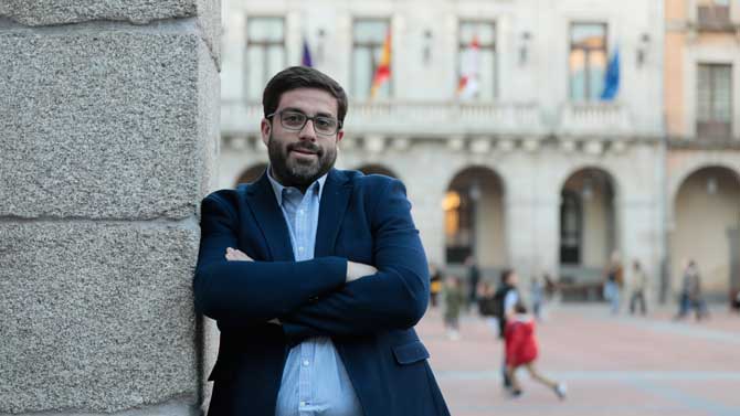 Sánchez Cabrera, candidato de Por Ávila.