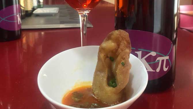 Maridaje de Los Tres Caracoles, ganador de VinyT&Aacute;vila.