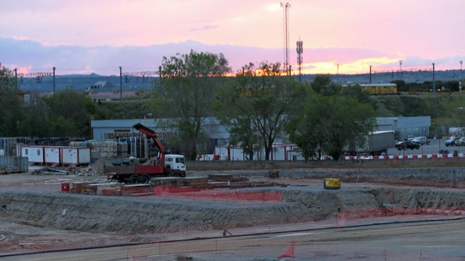 Obras de la nueva planta de Nissan hace una semana.